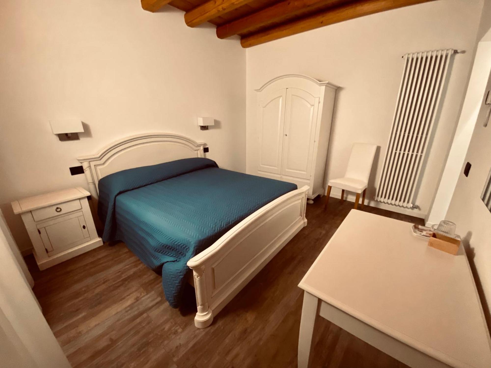 Petite Pomme Hotel Romano D'Ezzelino Екстериор снимка
