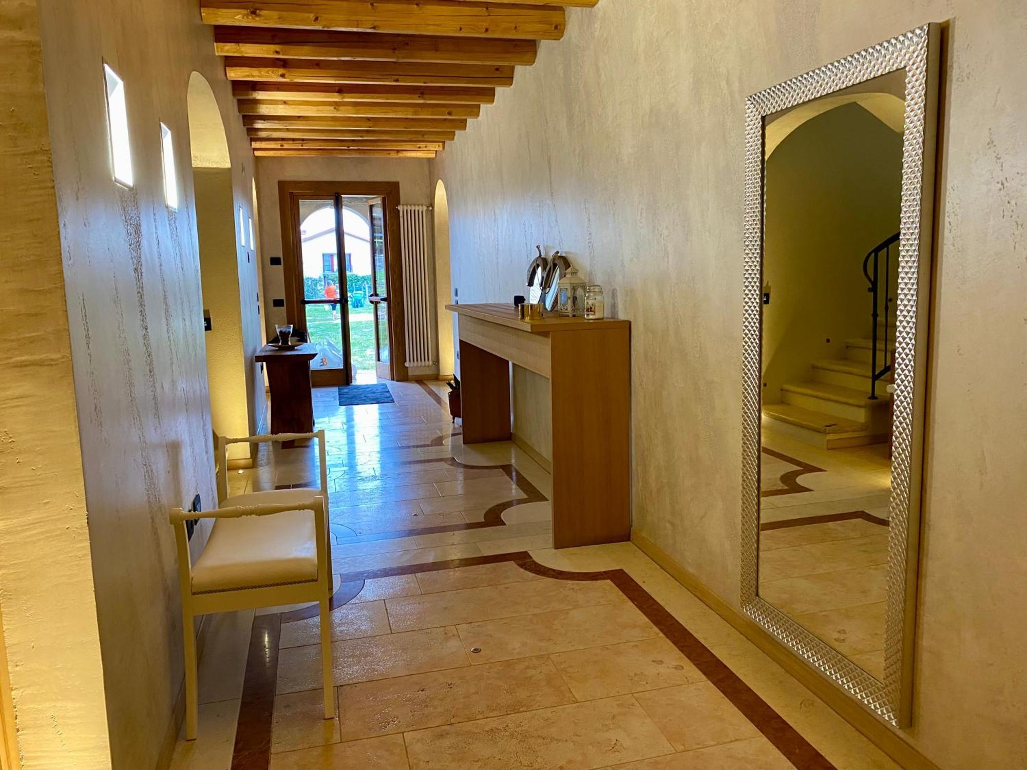 Petite Pomme Hotel Romano D'Ezzelino Екстериор снимка